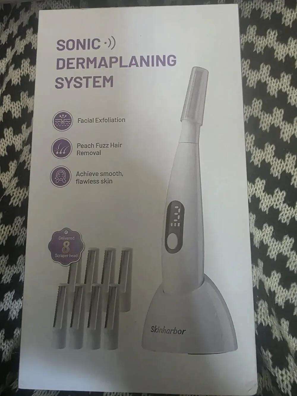 Sonic Dermaplane Razor for Women Face Women’s Facial Exfoliation & Peach Fuzz
